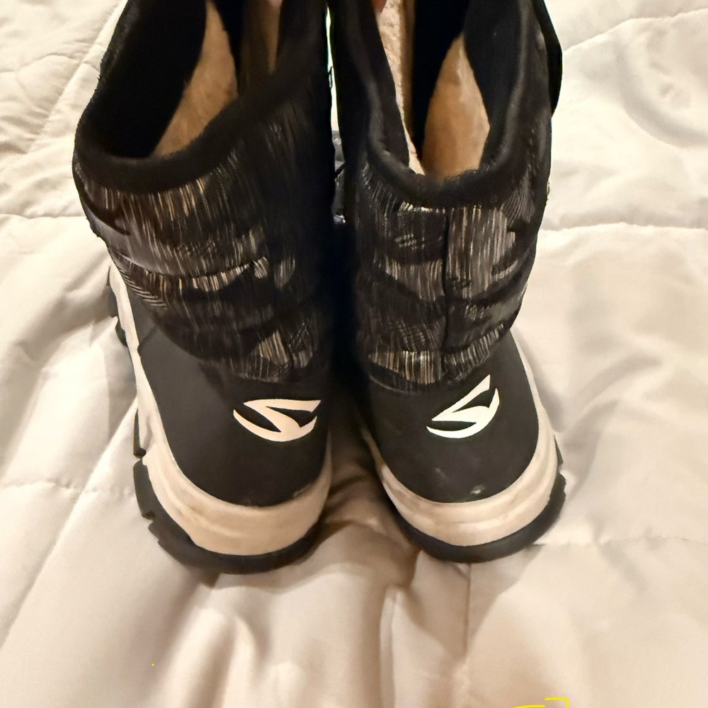 Black Winter Boots - image 2